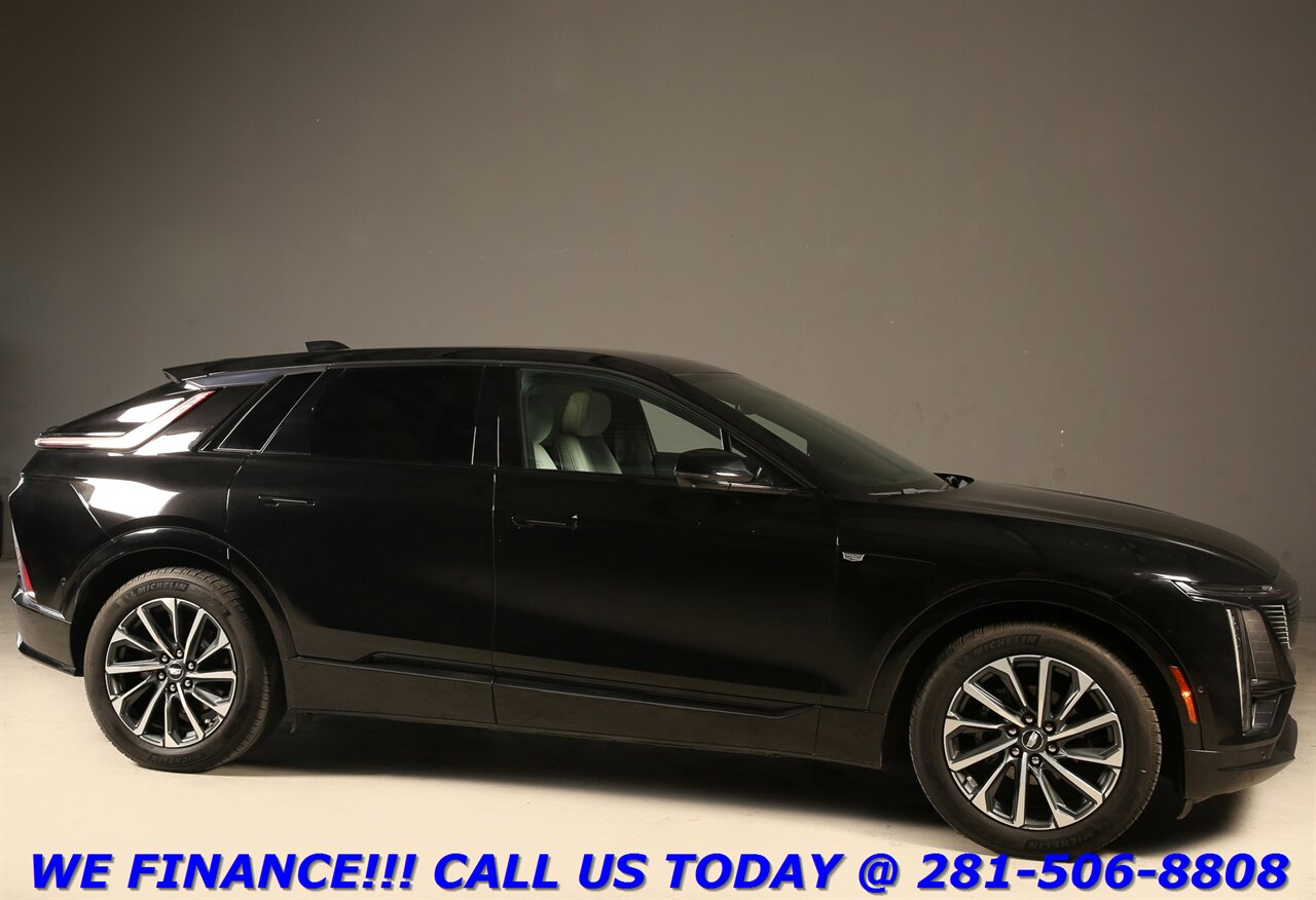 2024 Cadillac LYRIQ 2024 Sport NAV PANO ADAPTCRUISE BLIS 360CAM 25K ML - Photo 7 - Houston, TX 77031