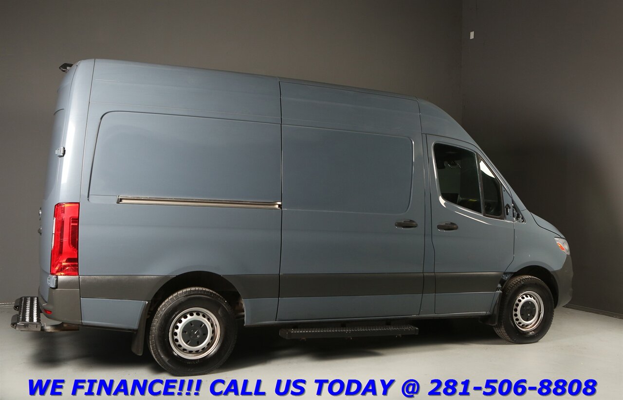 2019 Mercedes-Benz Sprinter 2019 2500 DIESEL CARGO VAN HIGH ROOF BLIND 69K   - Photo 6 - Houston, TX 77031