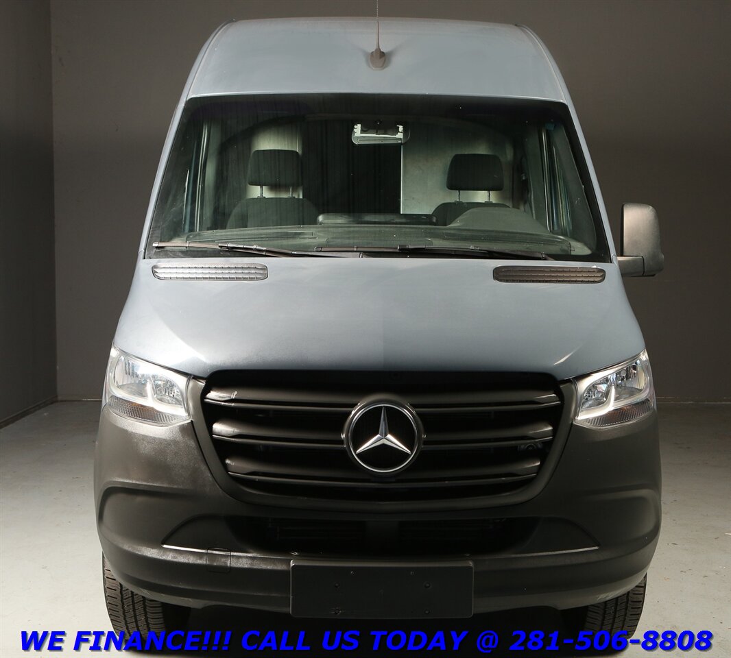 2019 Mercedes-Benz Sprinter 2019 2500 DIESEL CARGO VAN HIGH ROOF BLIND 69K   - Photo 8 - Houston, TX 77031