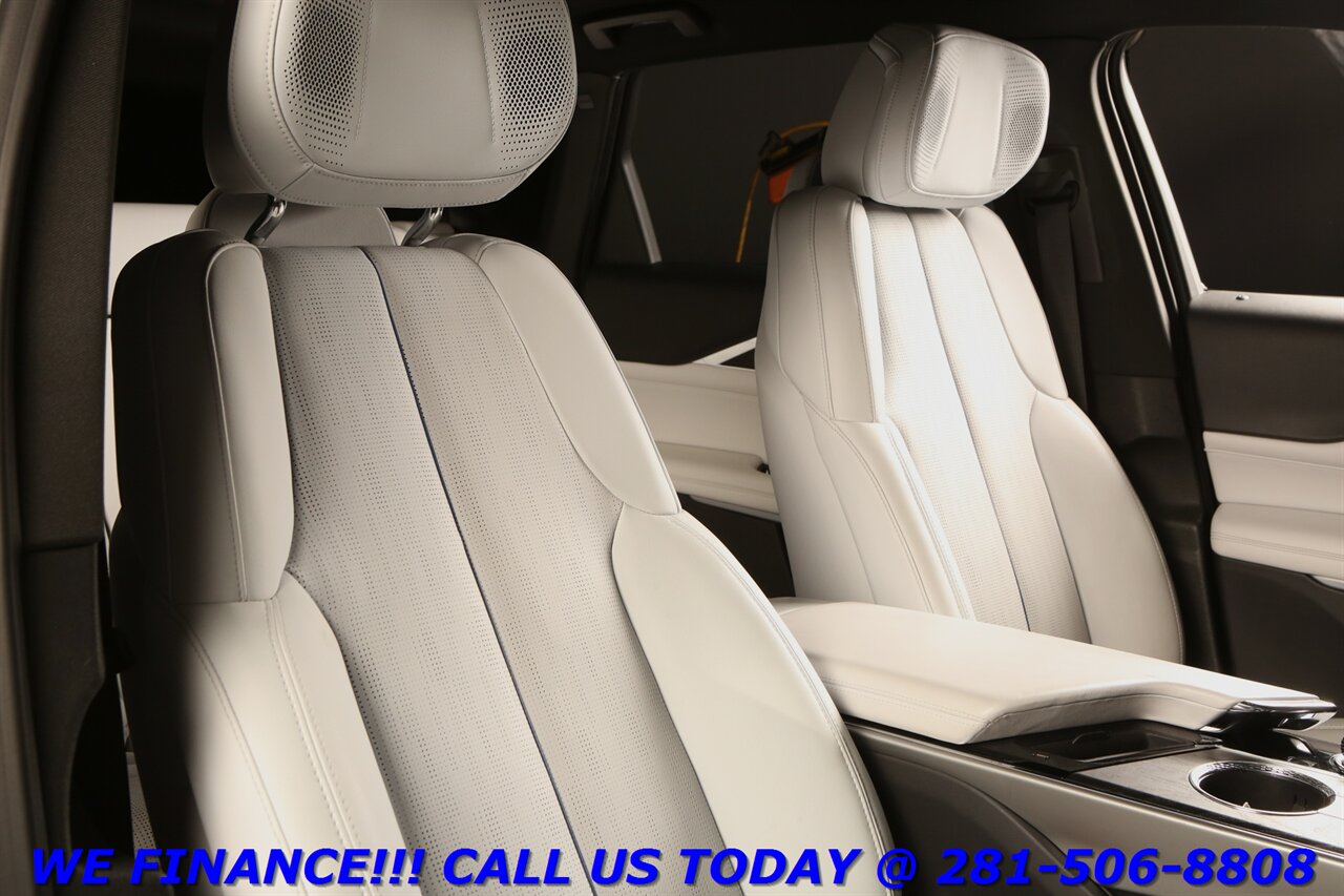 2023 Cadillac LYRIQ 2023 LUXURY CARPLAY NAV PANO ADAPT CRUISE BLIS - Photo 21 - Houston, TX 77031