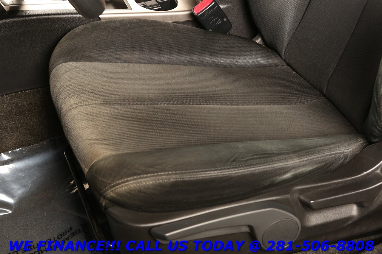 2014 Subaru Outback 2014 2.5i AWD WAGON ROOF RAIL 17 "ALLOYS 85K MLS   - Photo 13 - Houston, TX 77031
