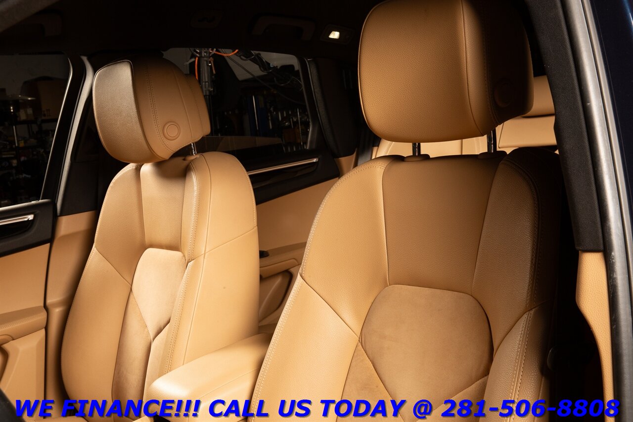 2017 Porsche Macan 2017 AWD PREM PKG NAV SPORT HEATSEAT BOSE CAMERA   - Photo 12 - Houston, TX 77031