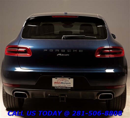 2017 Porsche Macan 2017 AWD PREM PKG NAV SPORT HEATSEAT BOSE CAMERA - Photo 5 - Houston, TX 77031