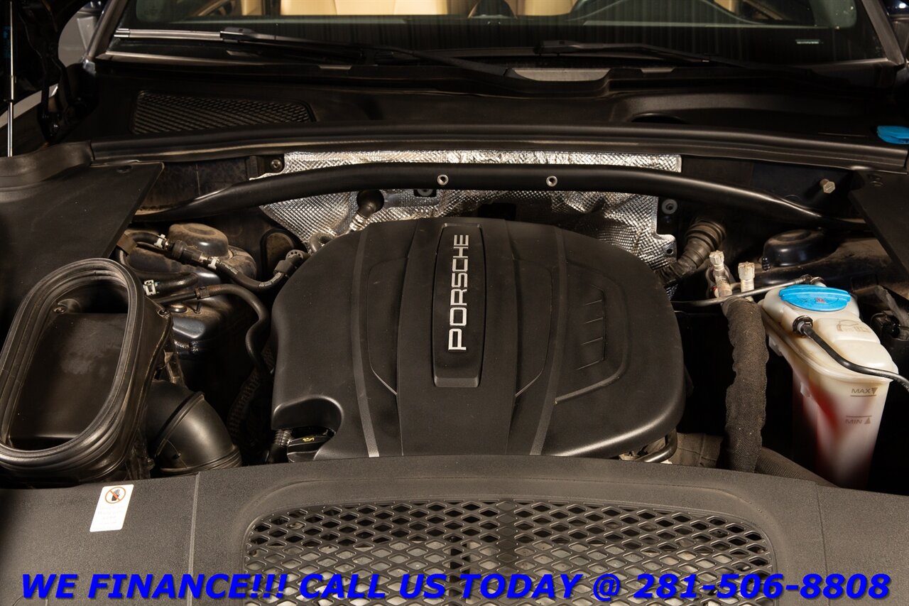 2017 Porsche Macan 2017 AWD PREM PKG NAV SPORT HEATSEAT BOSE CAMERA   - Photo 25 - Houston, TX 77031