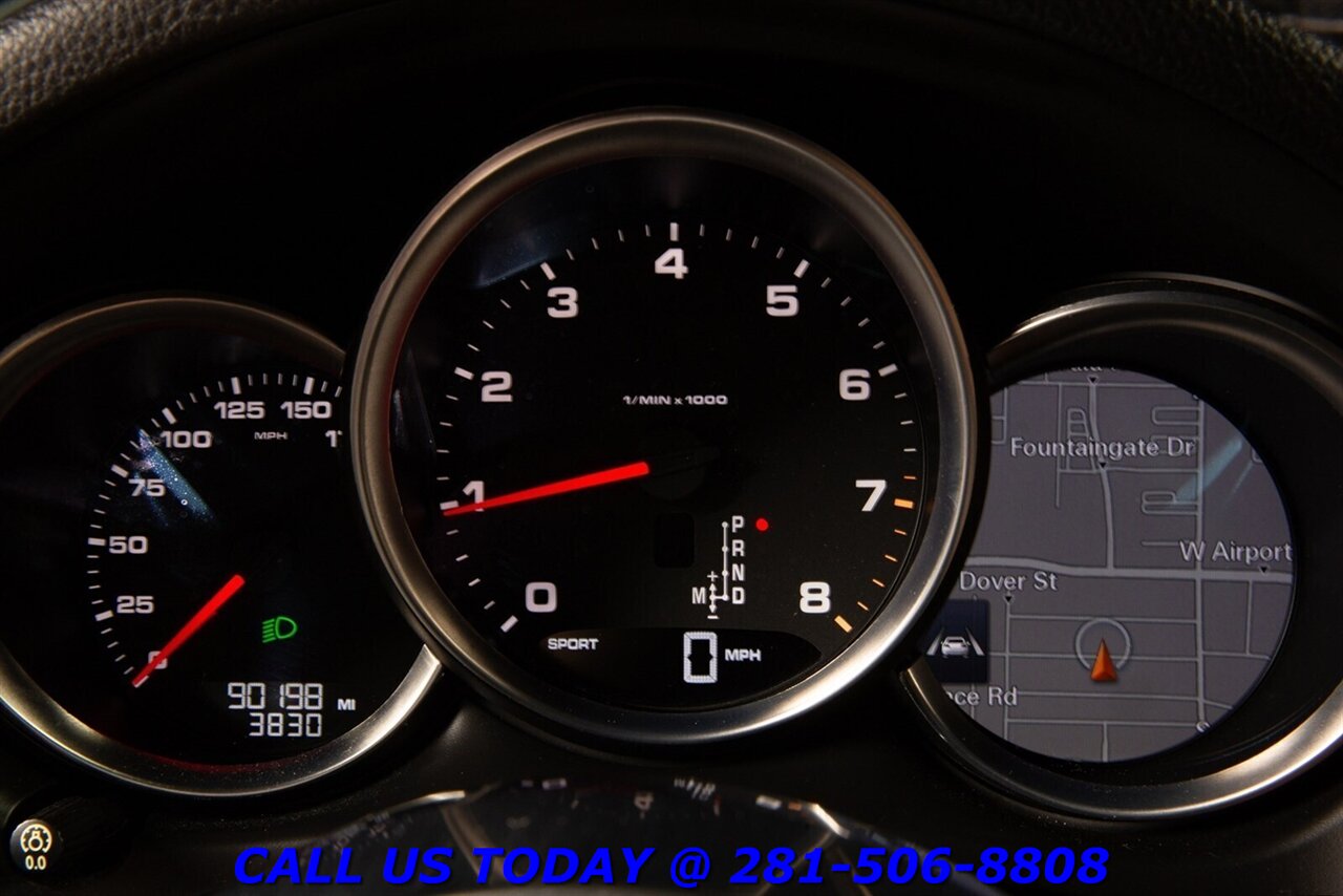 2017 Porsche Macan 2017 AWD PREM PKG NAV SPORT HEATSEAT BOSE CAMERA - Photo 15 - Houston, TX 77031