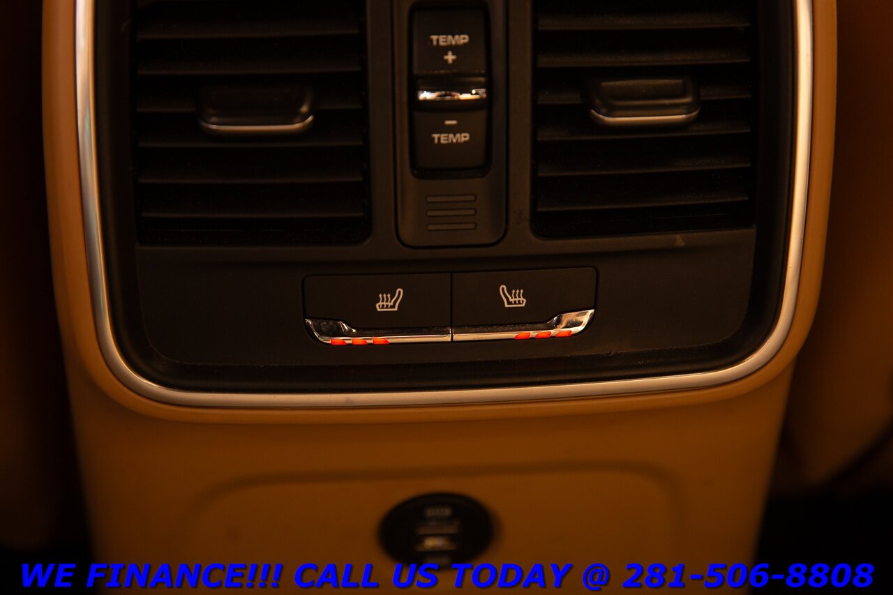 2017 Porsche Macan 2017 AWD PREM PKG NAV SPORT HEATSEAT BOSE CAMERA   - Photo 23 - Houston, TX 77031