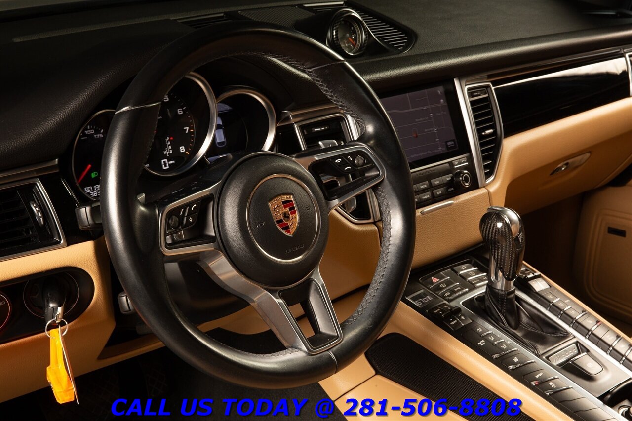 2017 Porsche Macan 2017 AWD PREM PKG NAV SPORT HEATSEAT BOSE CAMERA - Photo 11 - Houston, TX 77031