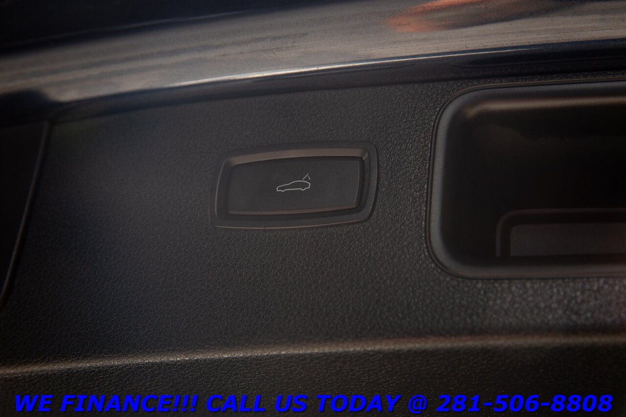 2017 Porsche Macan 2017 AWD PREM PKG NAV SPORT HEATSEAT BOSE CAMERA   - Photo 28 - Houston, TX 77031