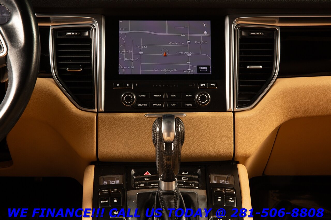 2017 Porsche Macan 2017 AWD PREM PKG NAV SPORT HEATSEAT BOSE CAMERA   - Photo 16 - Houston, TX 77031