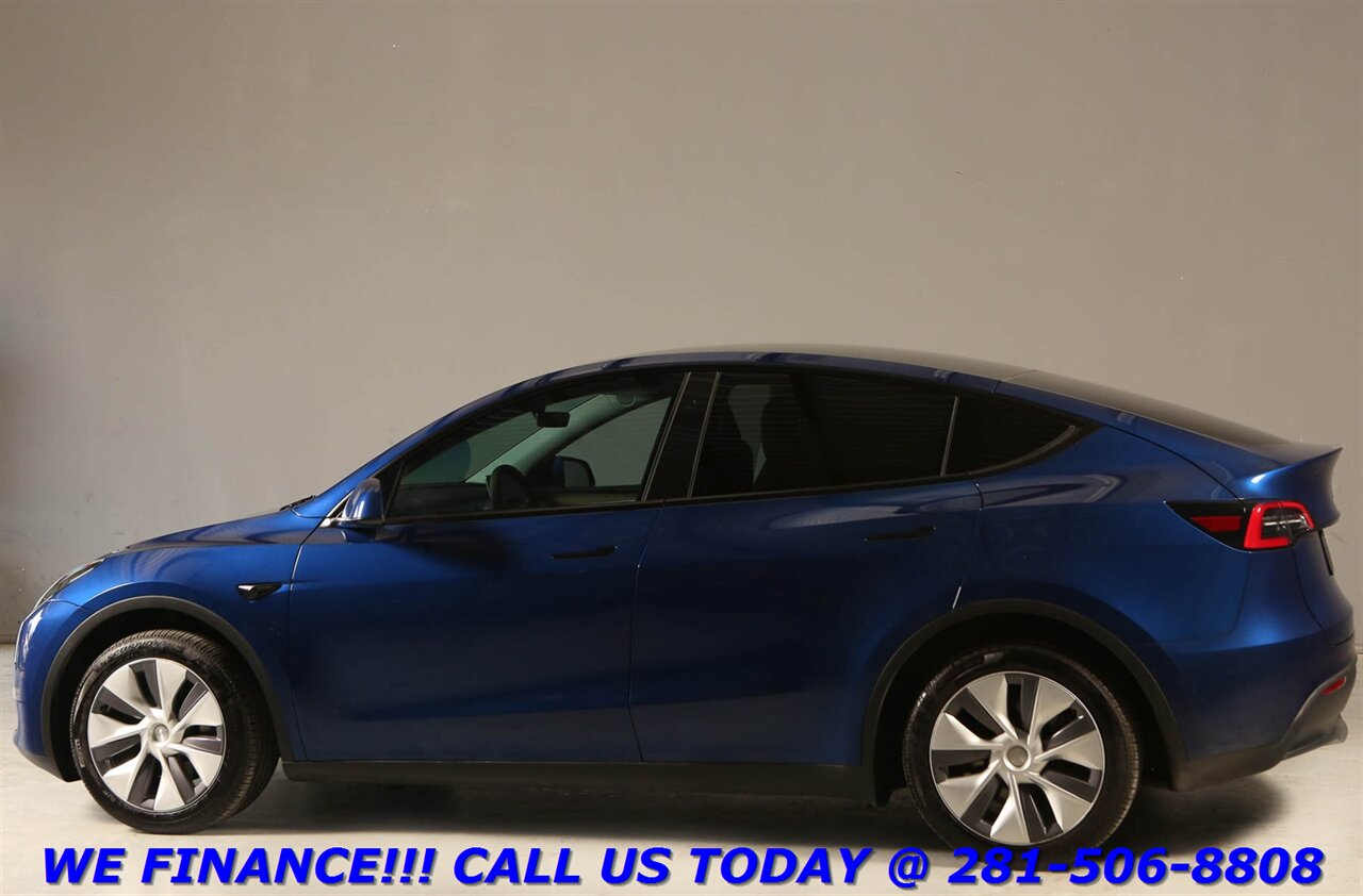 2024 Tesla Model Y 2024 Long Range AWD FSD NAV CAMERA WOOD 5K MILES!! - Photo 4 - Houston, TX 77031