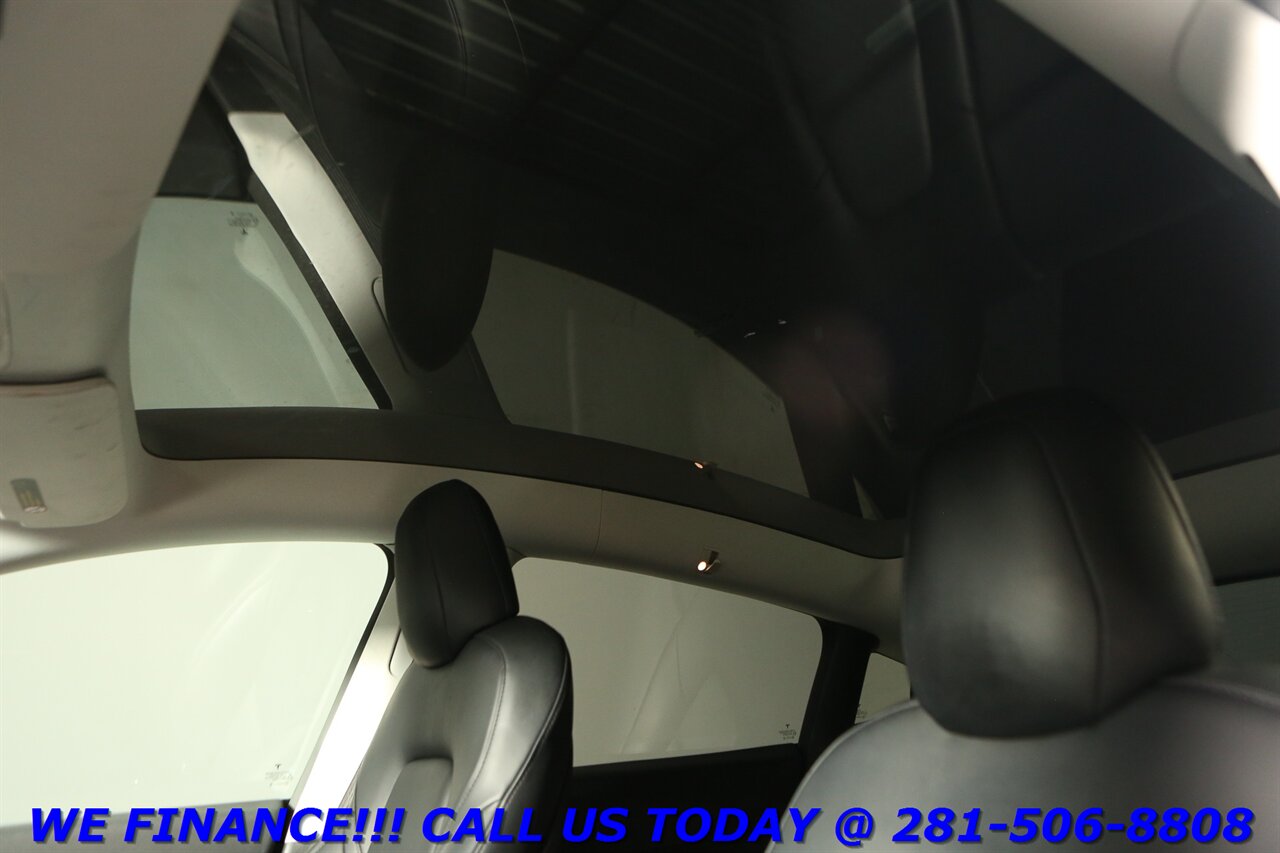 2024 Tesla Model Y 2024 Long Range AWD FSD NAV CAMERA WOOD 5K MILES!! - Photo 11 - Houston, TX 77031