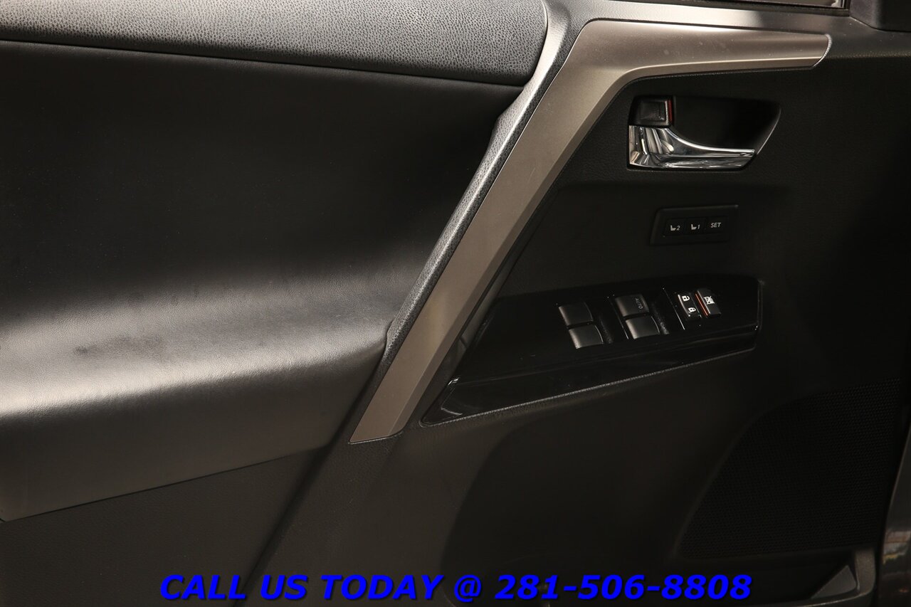 2016 Toyota RAV4 2016 HYBRID Limited AWD SUN ADAPTCRUISE 64K MLS - Photo 9 - Houston, TX 77031