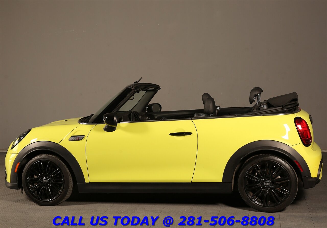 2024 MINI Convertible 2024 Cooper S NAV SPORT HEATSEAT 10K MLS!!! - Photo 4 - Houston, TX 77031