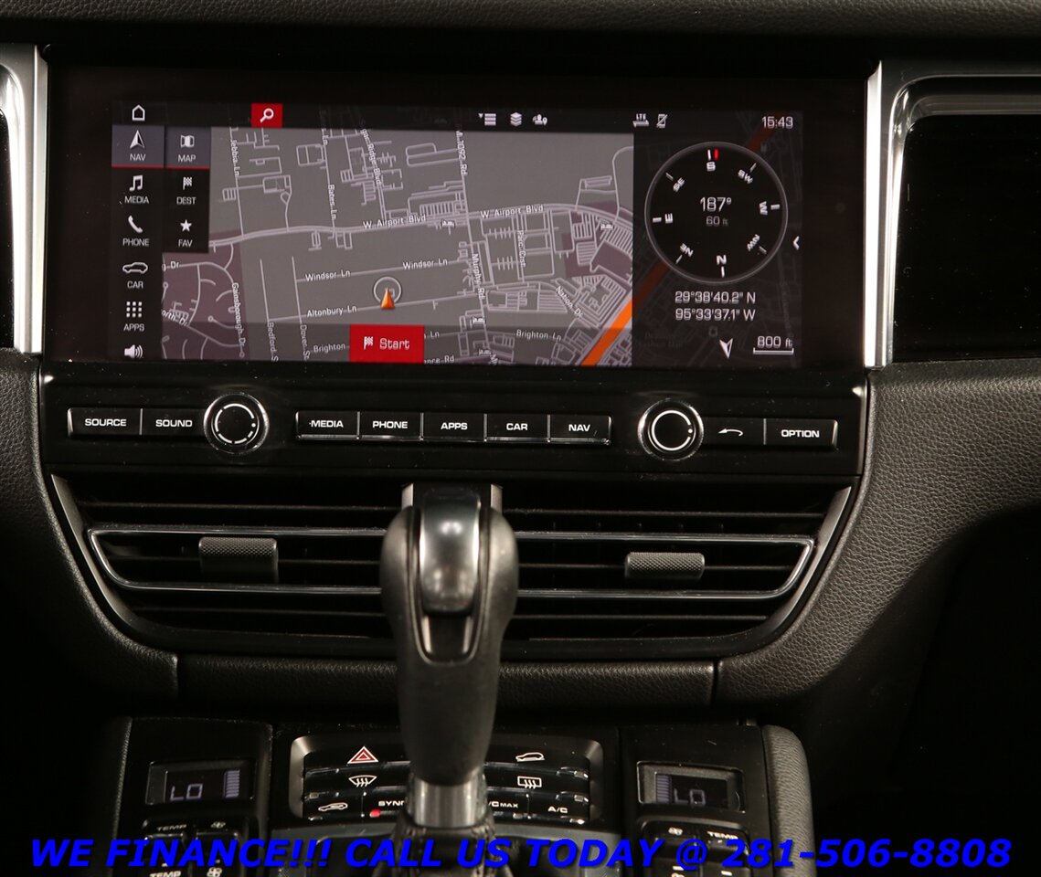 2021 Porsche Macan 2021 AWD NAV PANO SPORT BOSE CAMERA 66K - Photo 16 - Houston, TX 77031