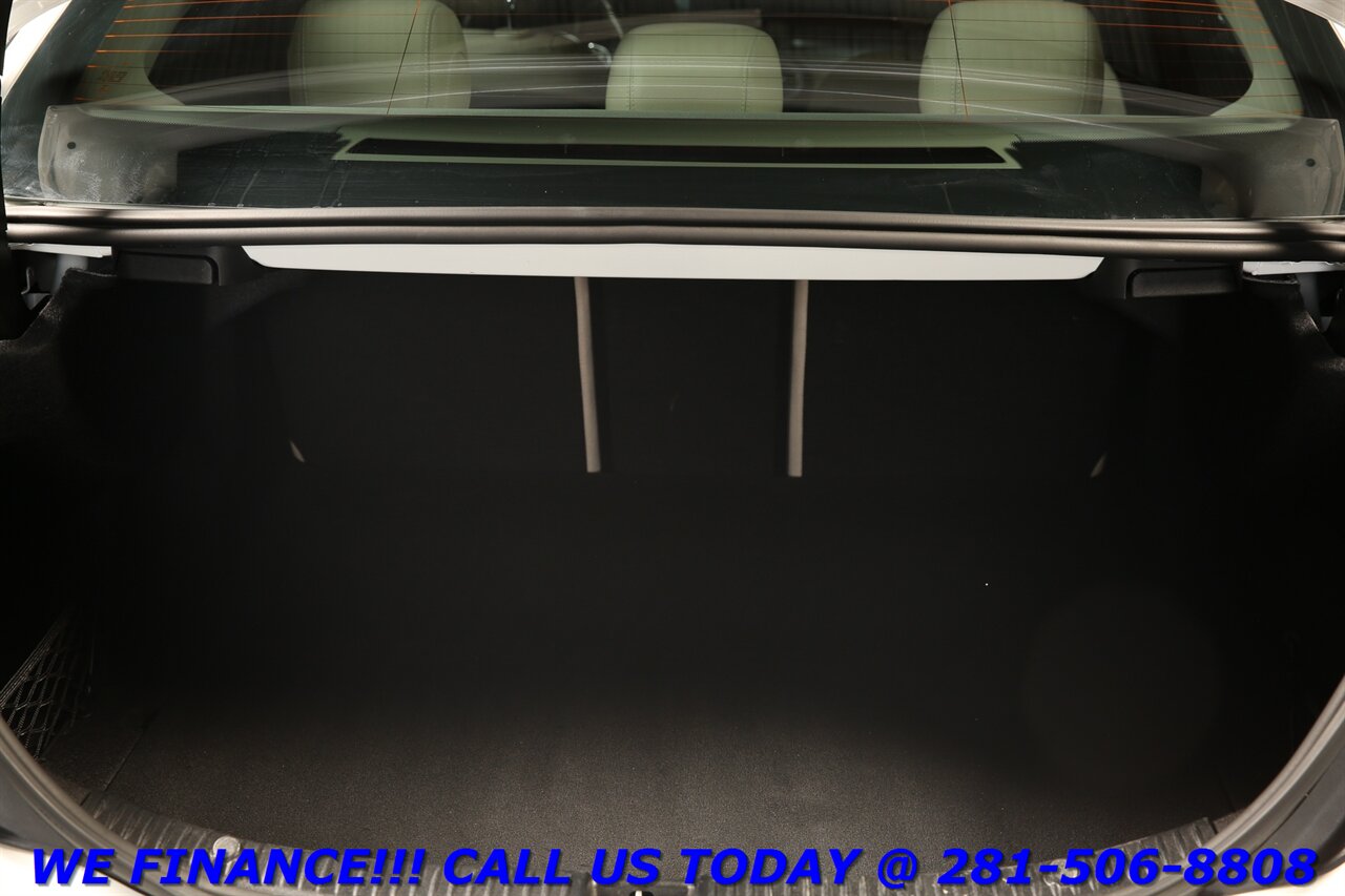 2018 Mercedes-Benz 2018 C 300 P1 CARPLAY PANO HEATSEAT BLIND 89K MLS - Photo 22 - Houston, TX 77031