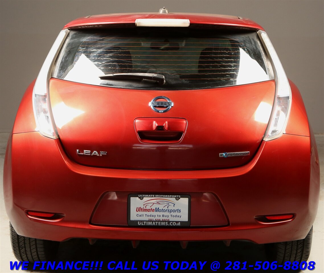 2015 Nissan LEAF 2015 QUICK CHARGE LED NAV HEATSEATS CAM IRS REBATE - Photo 6 - Houston, TX 77031