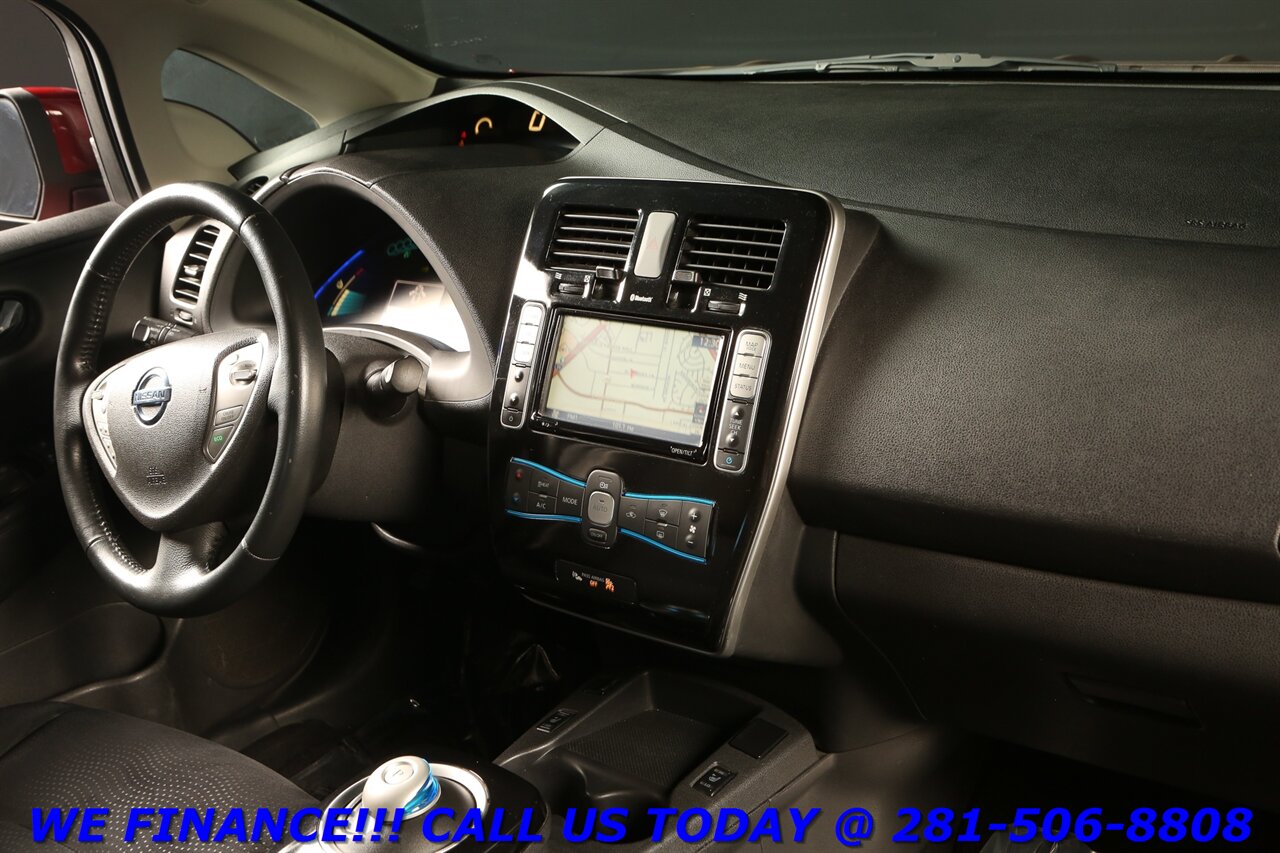 2015 Nissan LEAF 2015 QUICK CHARGE LED NAV HEATSEATS CAM IRS REBATE - Photo 19 - Houston, TX 77031