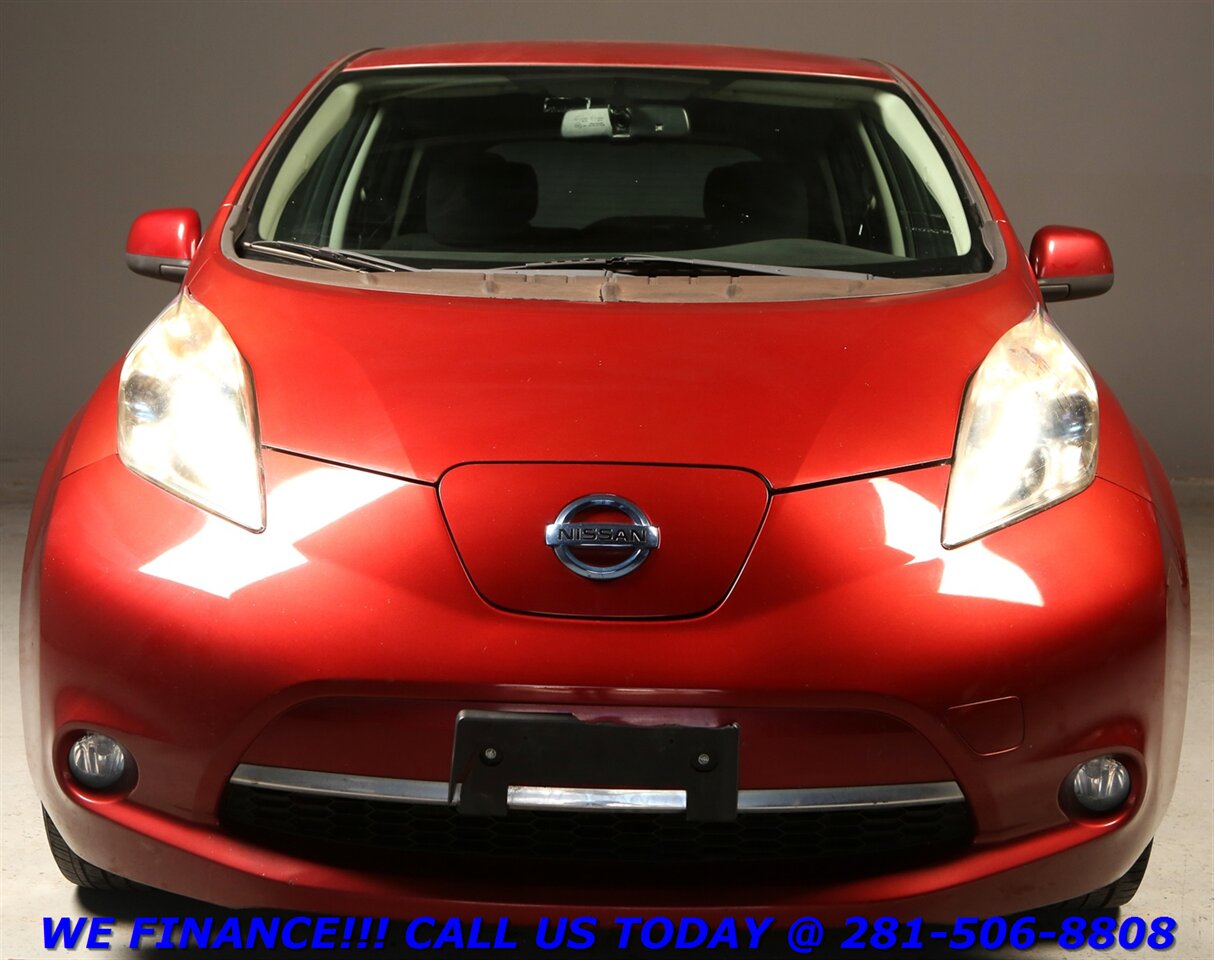 2015 Nissan LEAF 2015 QUICK CHARGE LED NAV HEATSEATS CAM IRS REBATE - Photo 9 - Houston, TX 77031