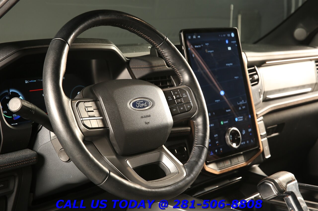 2022 Ford F-150 Lightning 2022 Lariat Crew 4x4 COPILOT NAV PANO ADAPT 39K Mi   - Photo 10 - Houston, TX 77031