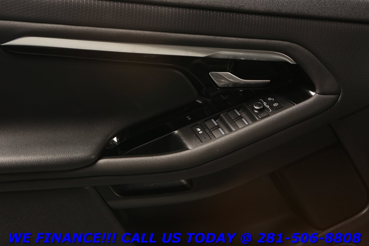2020 Land Rover Evoque 2020 P250 S AWD NAV PANO BLIND MERIDIAN 46K MLS   - Photo 9 - Houston, TX 77031