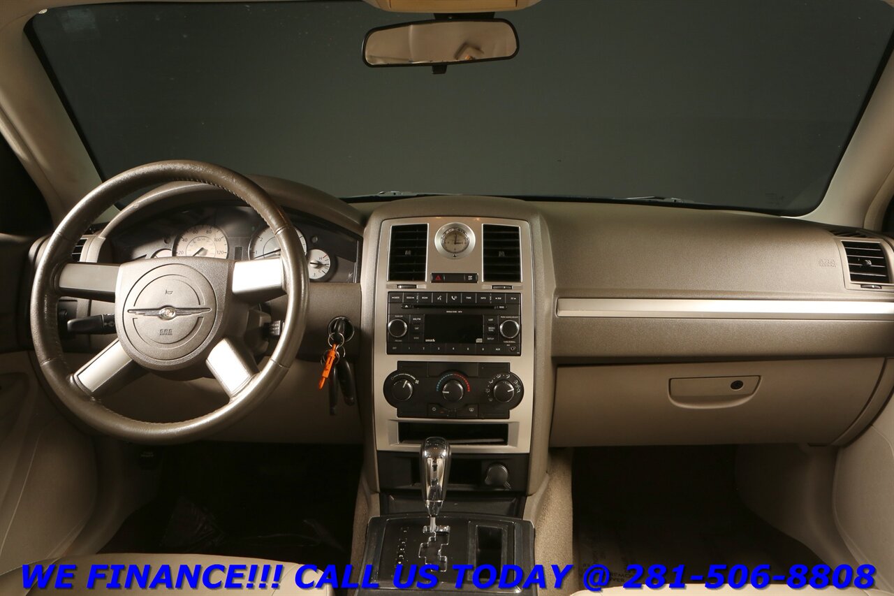 2008 Chrysler CHRYSLER 300 TOURING LEATHER CRUISE BLUETOOTH PWR SEAT - Photo 3 - Houston, TX 77031