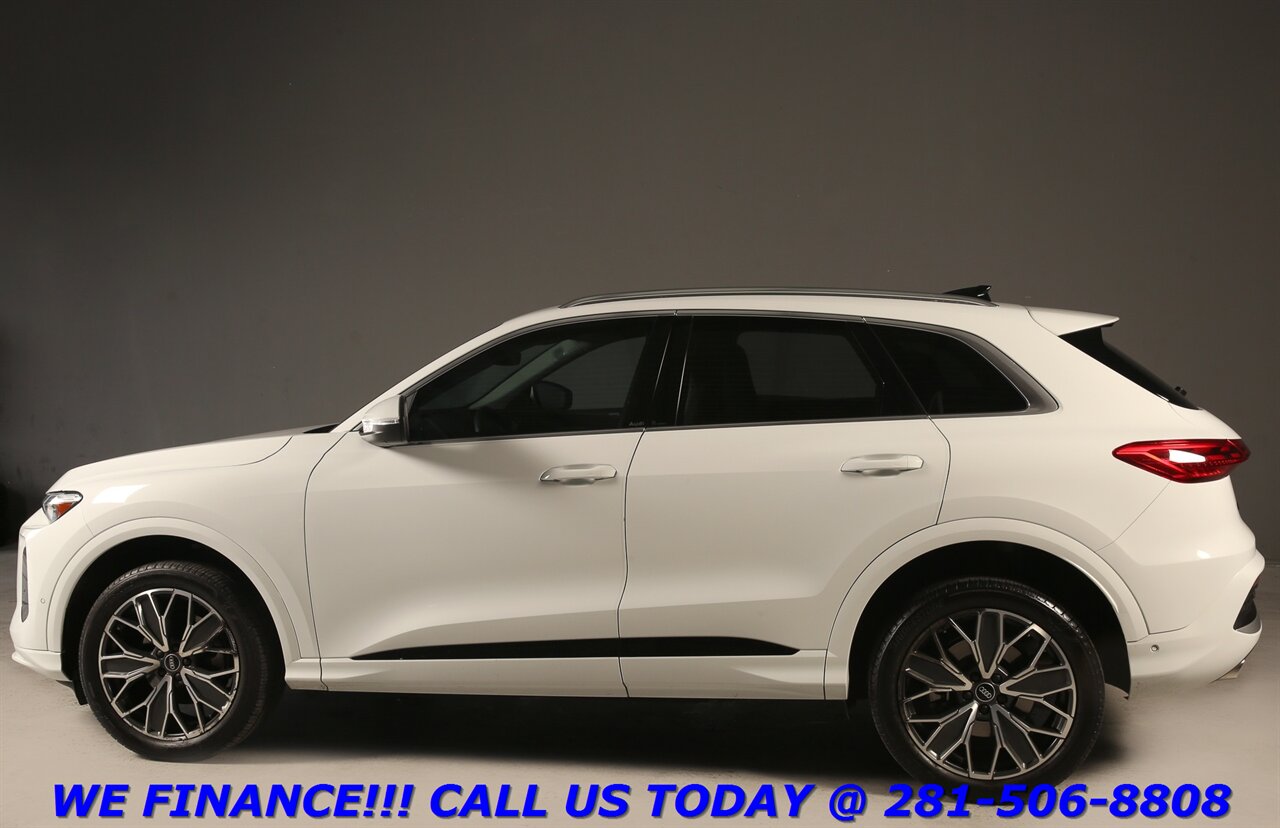2025 Audi Q5 2025 Quattro Premium Plus AWD NAV HUD PANO 13K MLS   - Photo 4 - Houston, TX 77031