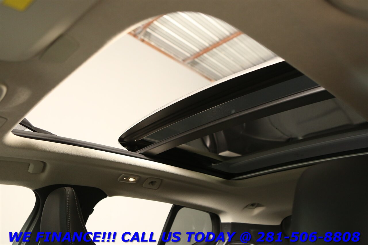 2025 Volvo XC40 2025 B5 Bright Theme AWD NAV PANO CAPLY CLIMATE PK   - Photo 12 - Houston, TX 77031