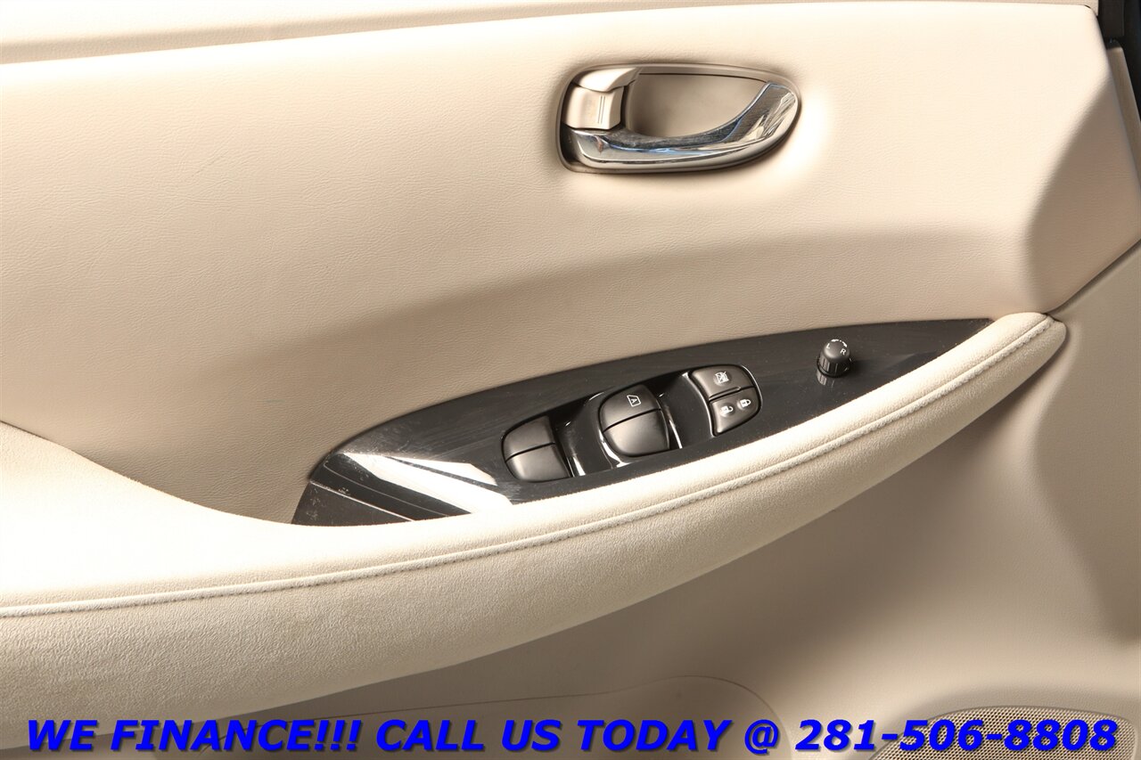 2012 Nissan LEAF 2012 SL NAV QUICK CHARGE CAM KEYGO 68K MLS IRS RE - Photo 8 - Houston, TX 77031