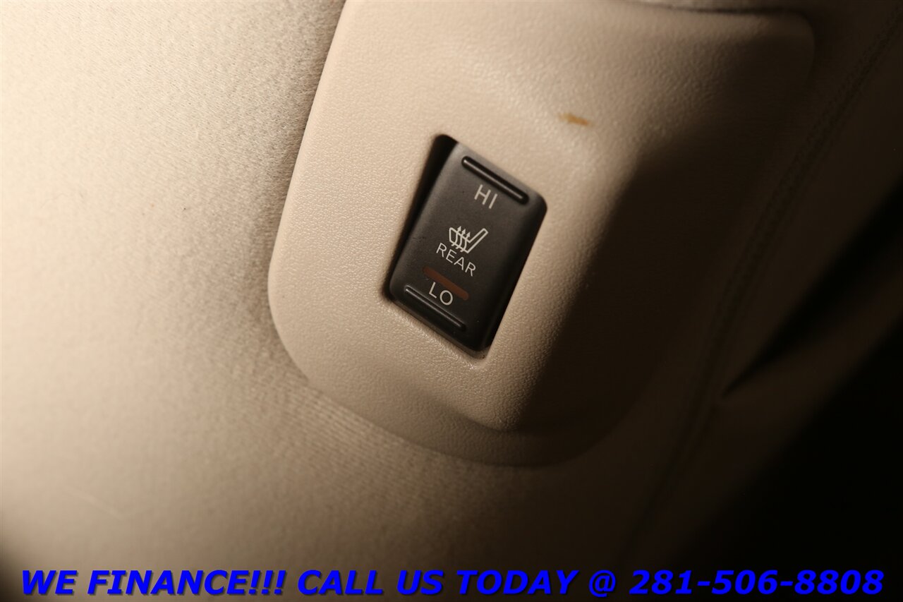 2012 Nissan LEAF 2012 SL NAV QUICK CHARGE CAM KEYGO 68K MLS IRS RE - Photo 16 - Houston, TX 77031