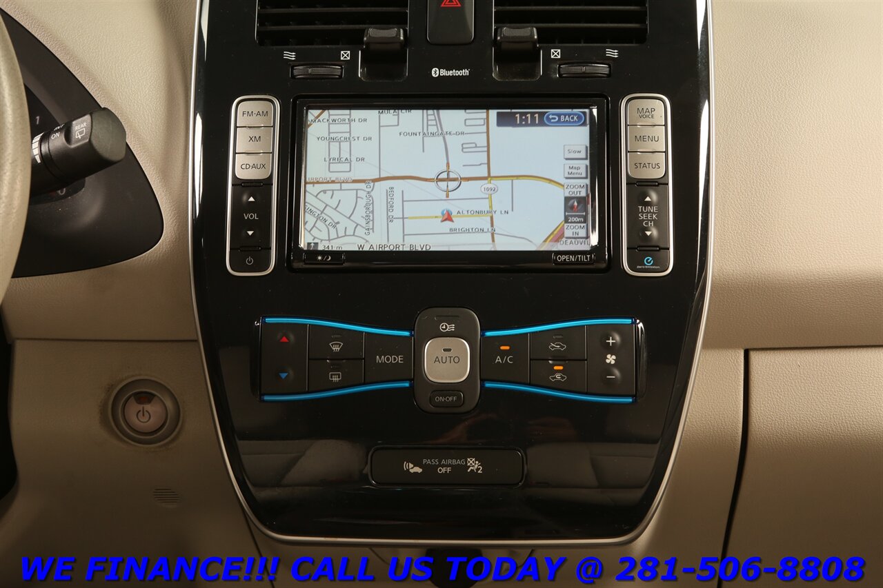 2012 Nissan LEAF 2012 SL NAV QUICK CHARGE CAM KEYGO 68K MLS IRS RE - Photo 14 - Houston, TX 77031