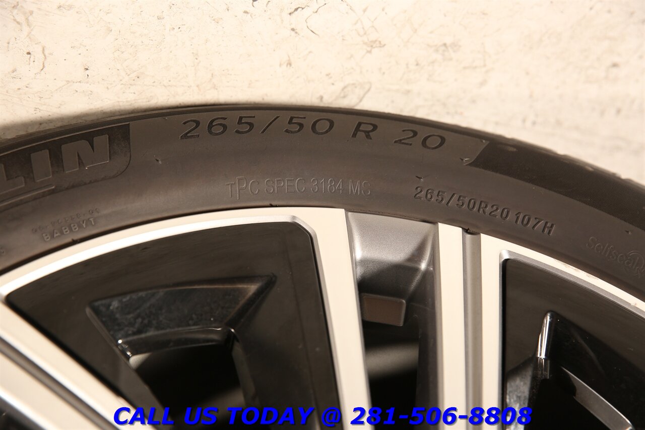 2024 Cadillac LYRIQ 2024 Luxury 500HP AWD NAV PANO ADAPTCRUISE 33K Mi - Photo 33 - Houston, TX 77031