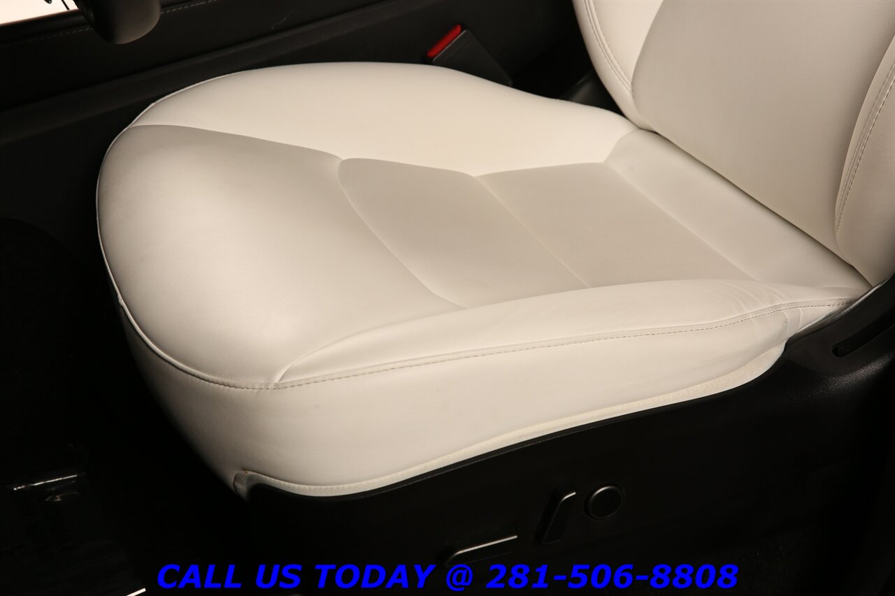 2022 Tesla Model Y 2022 Performance AWD FSD Ai AUTOPILOT PANO 35K MLS - Photo 14 - Houston, TX 77031