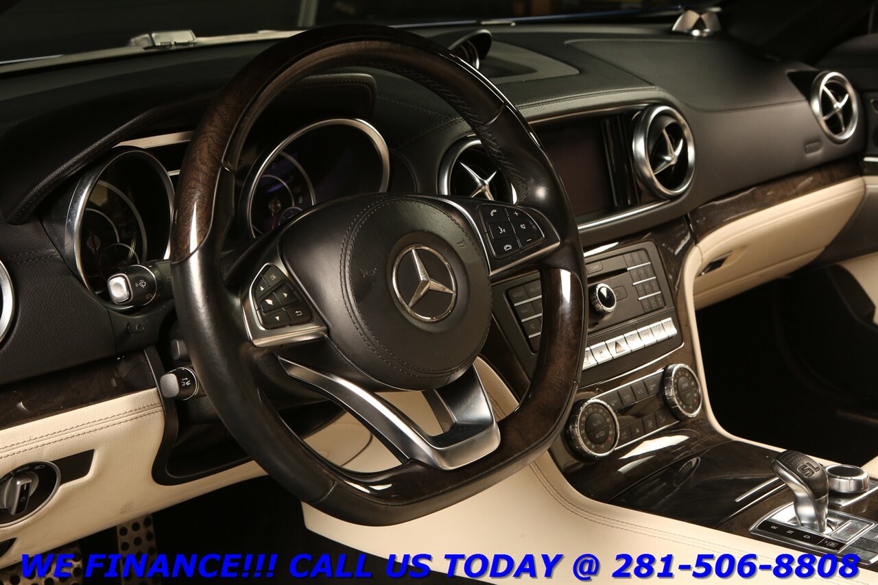 2017 Mercedes-Benz 2017 SL 450 P1 NAV PANO BLIND BANG OLUFSEN DRVASST   - Photo 10 - Houston, TX 77031