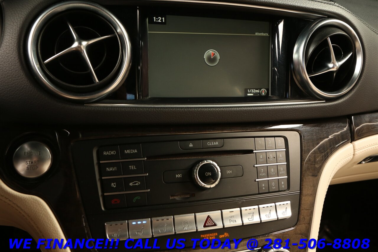 2017 Mercedes-Benz 2017 SL 450 P1 NAV PANO BLIND BANG OLUFSEN DRVASST   - Photo 16 - Houston, TX 77031