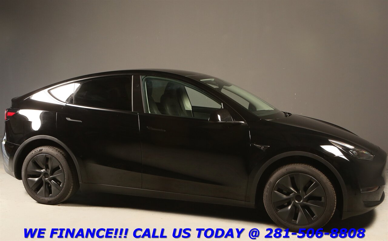 2025 Tesla Model Y 2025 Long Range AWD FSD4 AUTOPILOT NAV PANO 2K MLS   - Photo 7 - Houston, TX 77031