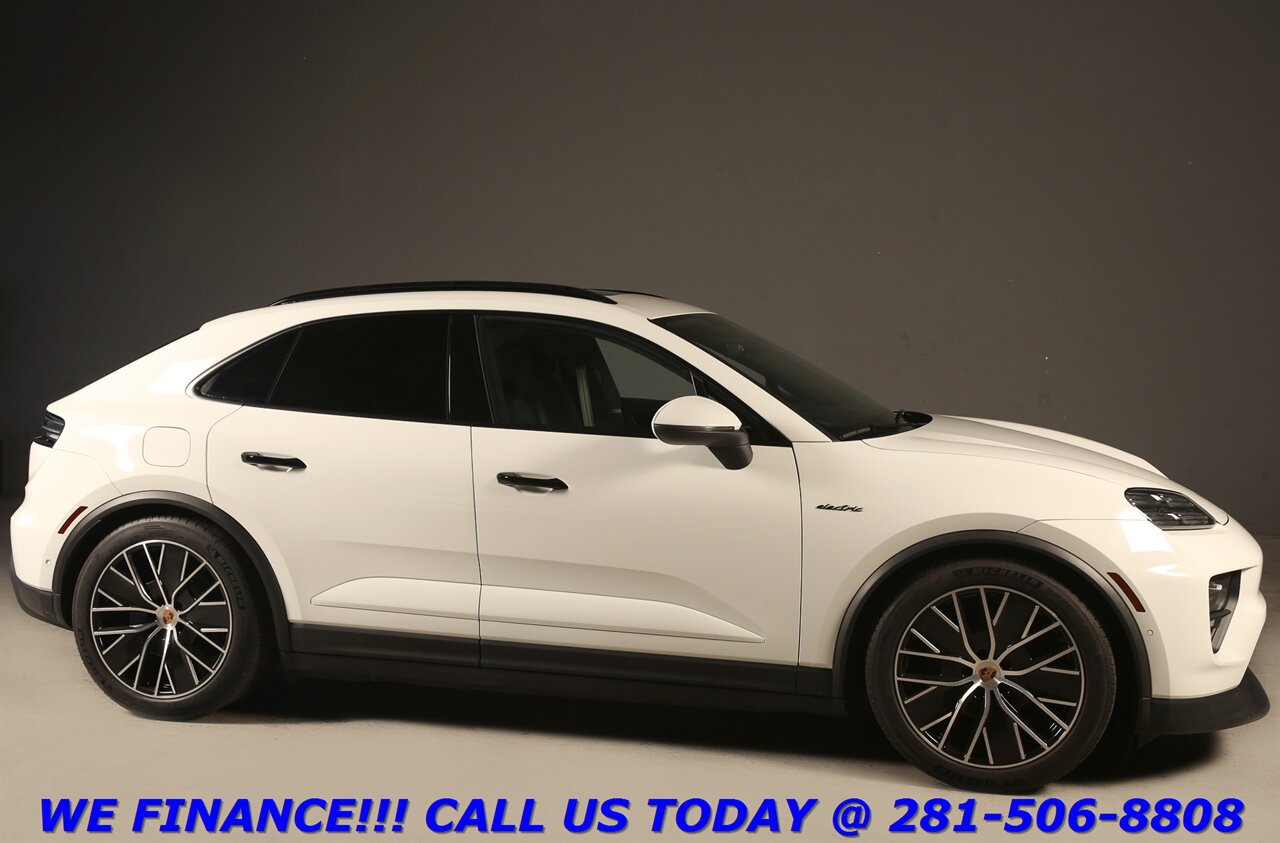 2025 Porsche Macan 2025 4 Electric AWD NAV PANO CHRONO BO ADAPT 3K Mi - Photo 7 - Houston, TX 77031