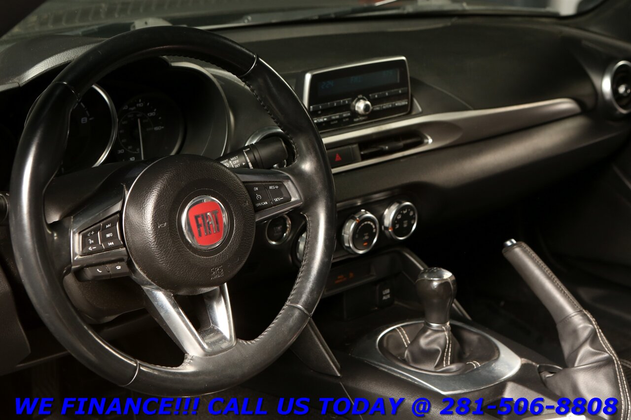 2017 FIAT 124 Spider 2017 Classica CONVERTIBLE MANUAL 6-SPEED 76K MLS   - Photo 11 - Houston, TX 77031
