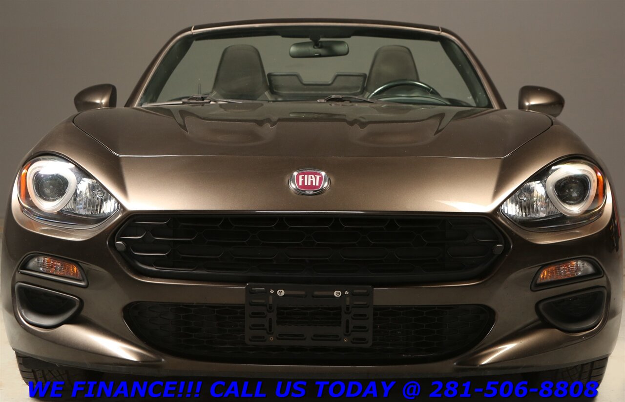 2017 FIAT 124 Spider 2017 Classica CONVERTIBLE MANUAL 6-SPEED 76K MLS   - Photo 9 - Houston, TX 77031