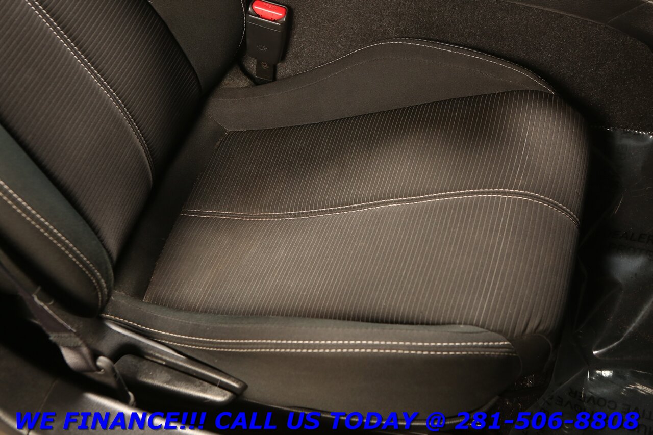 2017 FIAT 124 Spider 2017 Classica CONVERTIBLE MANUAL 6-SPEED 76K MLS   - Photo 20 - Houston, TX 77031