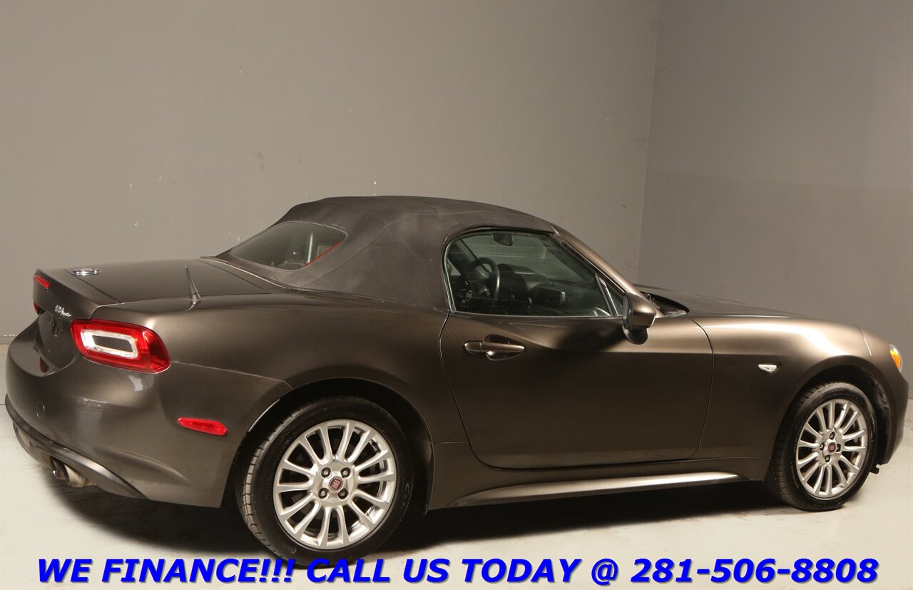 2017 FIAT 124 Spider 2017 Classica CONVERTIBLE MANUAL 6-SPEED 76K MLS   - Photo 7 - Houston, TX 77031