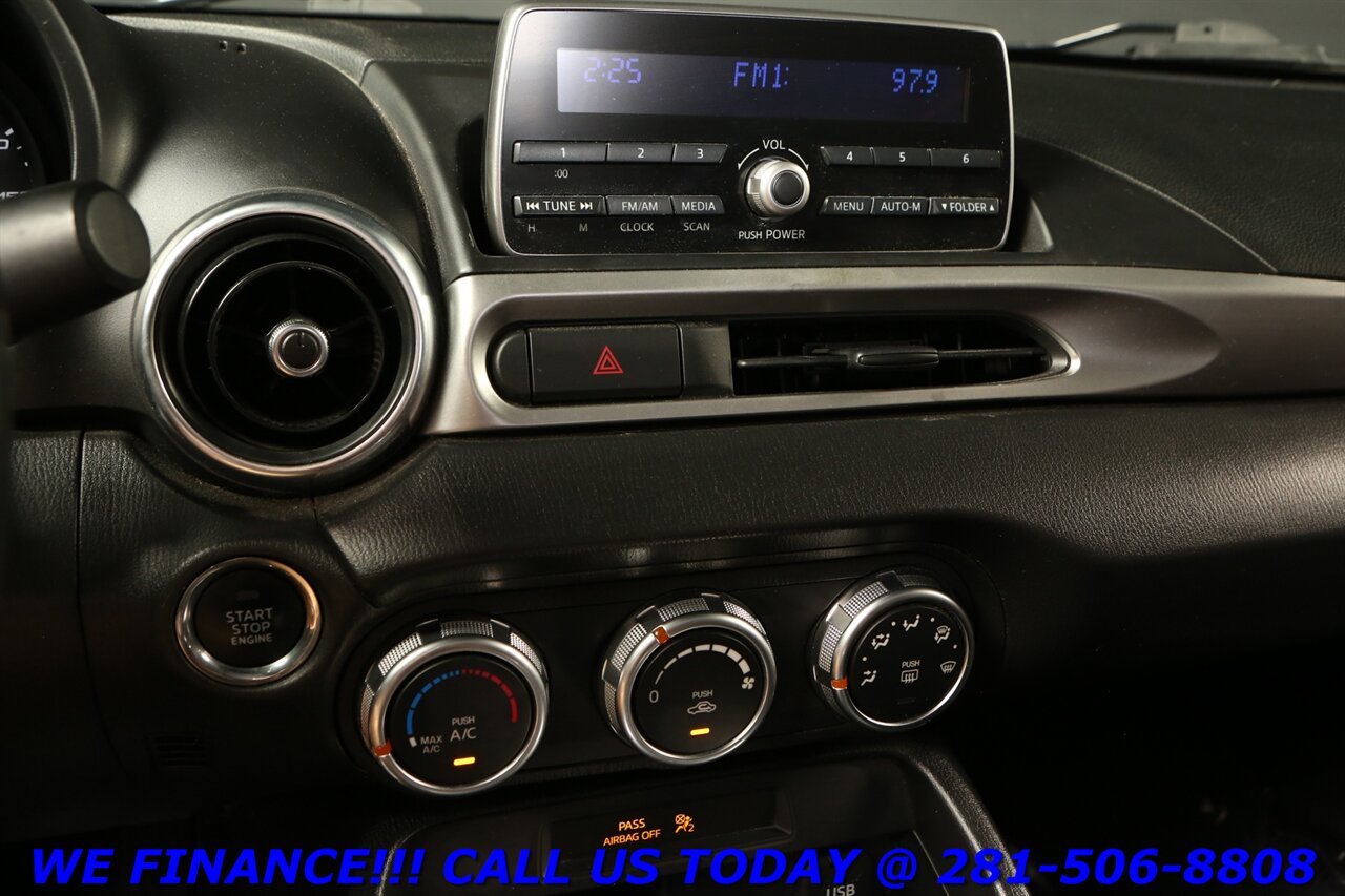 2017 FIAT 124 Spider 2017 Classica CONVERTIBLE MANUAL 6-SPEED 76K MLS   - Photo 16 - Houston, TX 77031