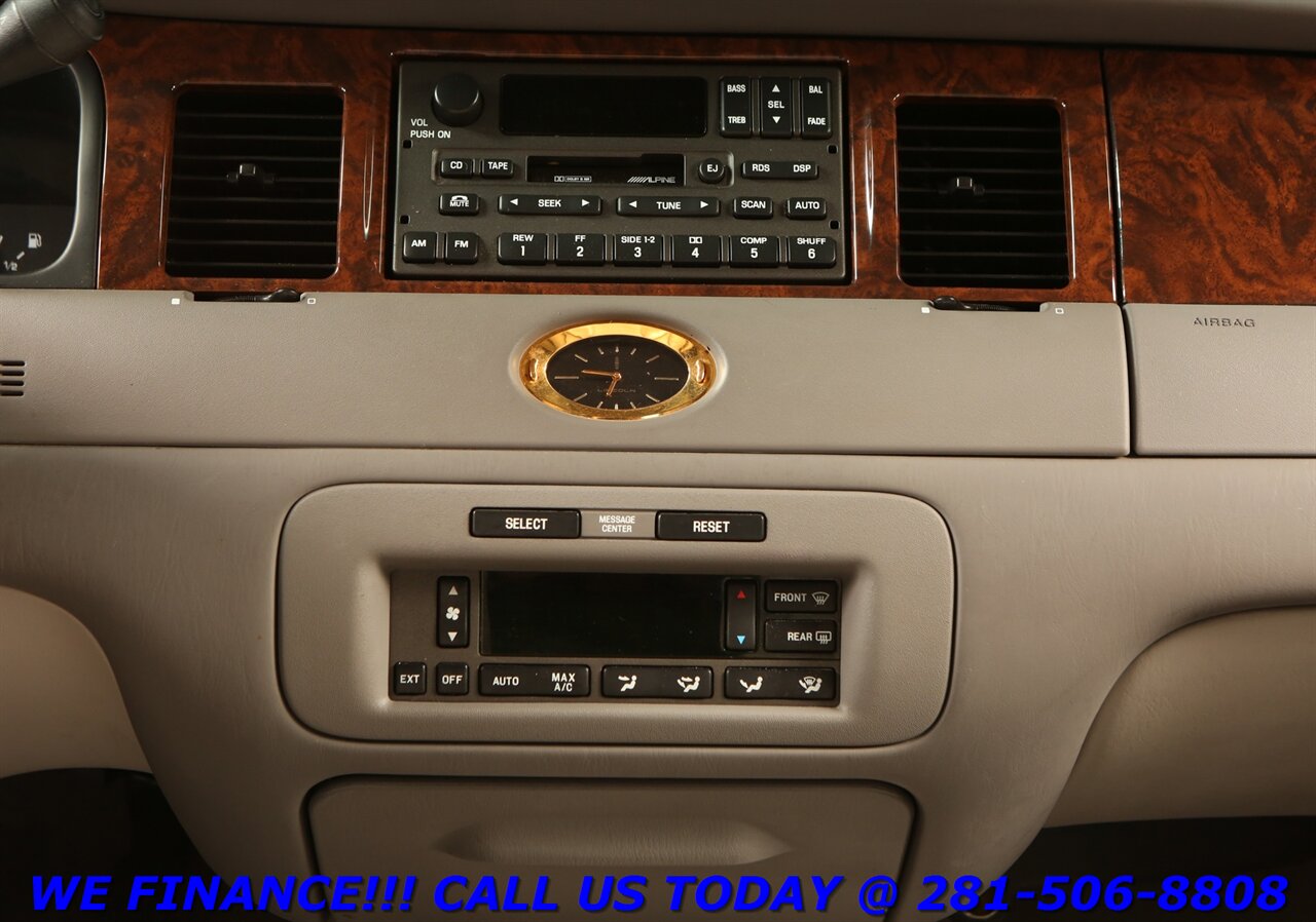 2002 Lincoln Town Car 2002 Cartier LEATHER HEATSEAT WOOD CRUISE 55K MLS - Photo 17 - Houston, TX 77031