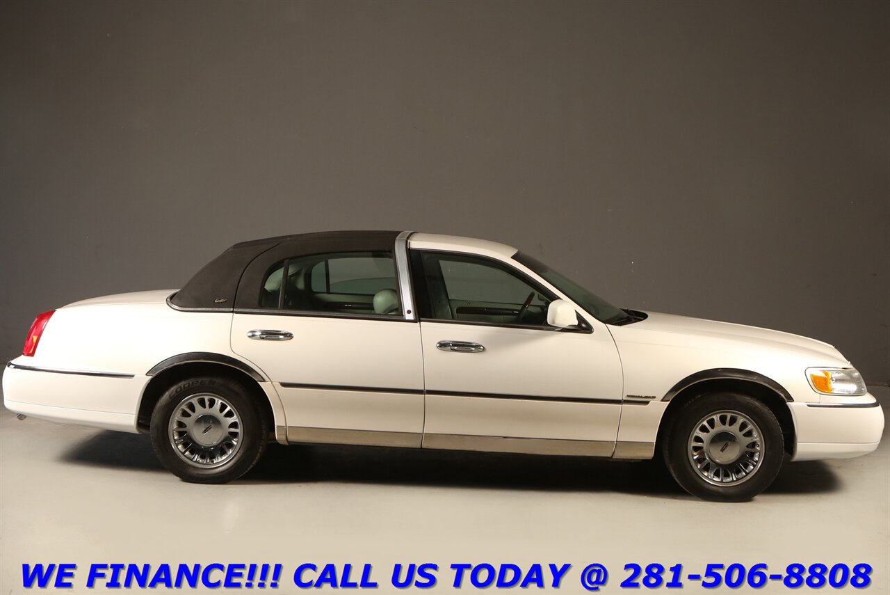 2002 Lincoln Town Car 2002 Cartier LEATHER HEATSEAT WOOD CRUISE 55K MLS - Photo 26 - Houston, TX 77031