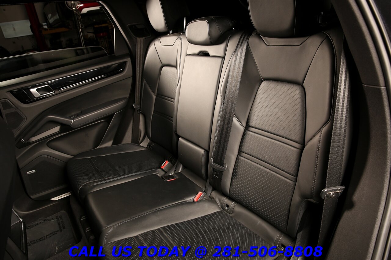 2019 Porsche Cayenne 2019 S AWD NAV PANO SPORT ADAPTcruise BOSE 56K Mi - Photo 20 - Houston, TX 77031