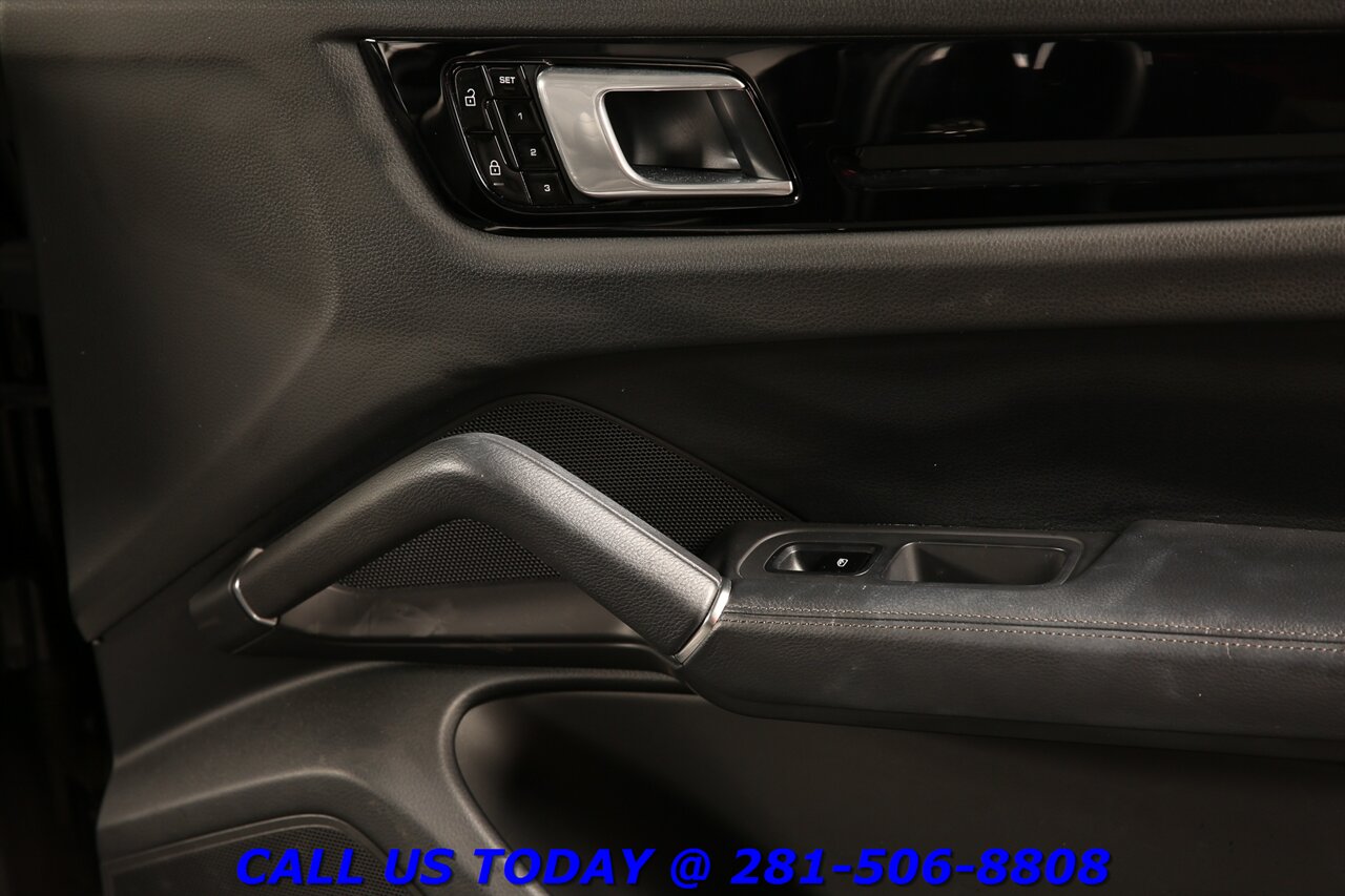 2019 Porsche Cayenne 2019 S AWD NAV PANO SPORT ADAPTcruise BOSE 56K Mi - Photo 25 - Houston, TX 77031