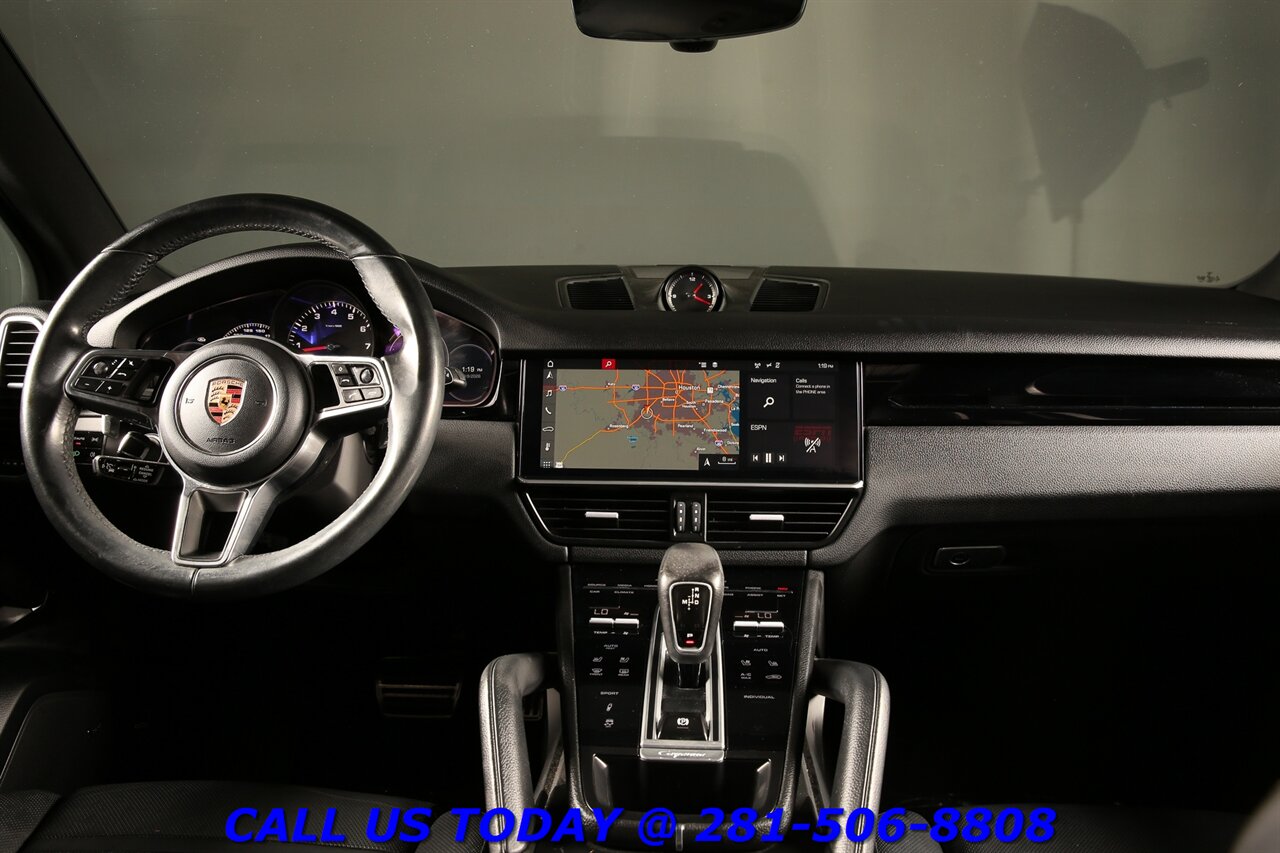 2019 Porsche Cayenne 2019 S AWD NAV PANO SPORT ADAPTcruise BOSE 56K Mi - Photo 3 - Houston, TX 77031