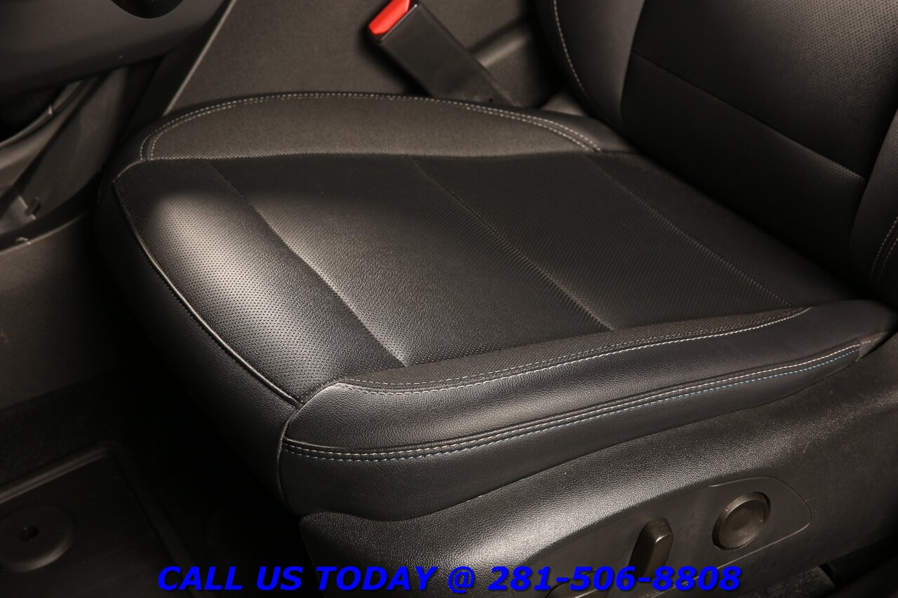 2025 Chevrolet Equinox EV 2025 LT NAV ADAPT CRUISE BLIND HEATSEAT 28K MLS - Photo 12 - Houston, TX 77031