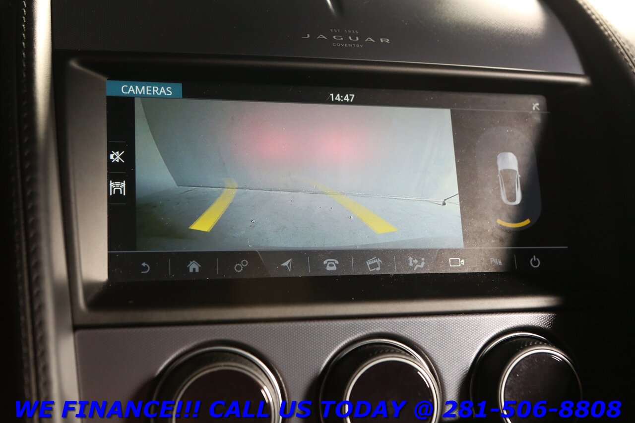 2021 Jaguar F-Type 2021 P300 NAV PANO BLIS MERIDIAN LUX PKG 5K MLS   - Photo 16 - Houston, TX 77031