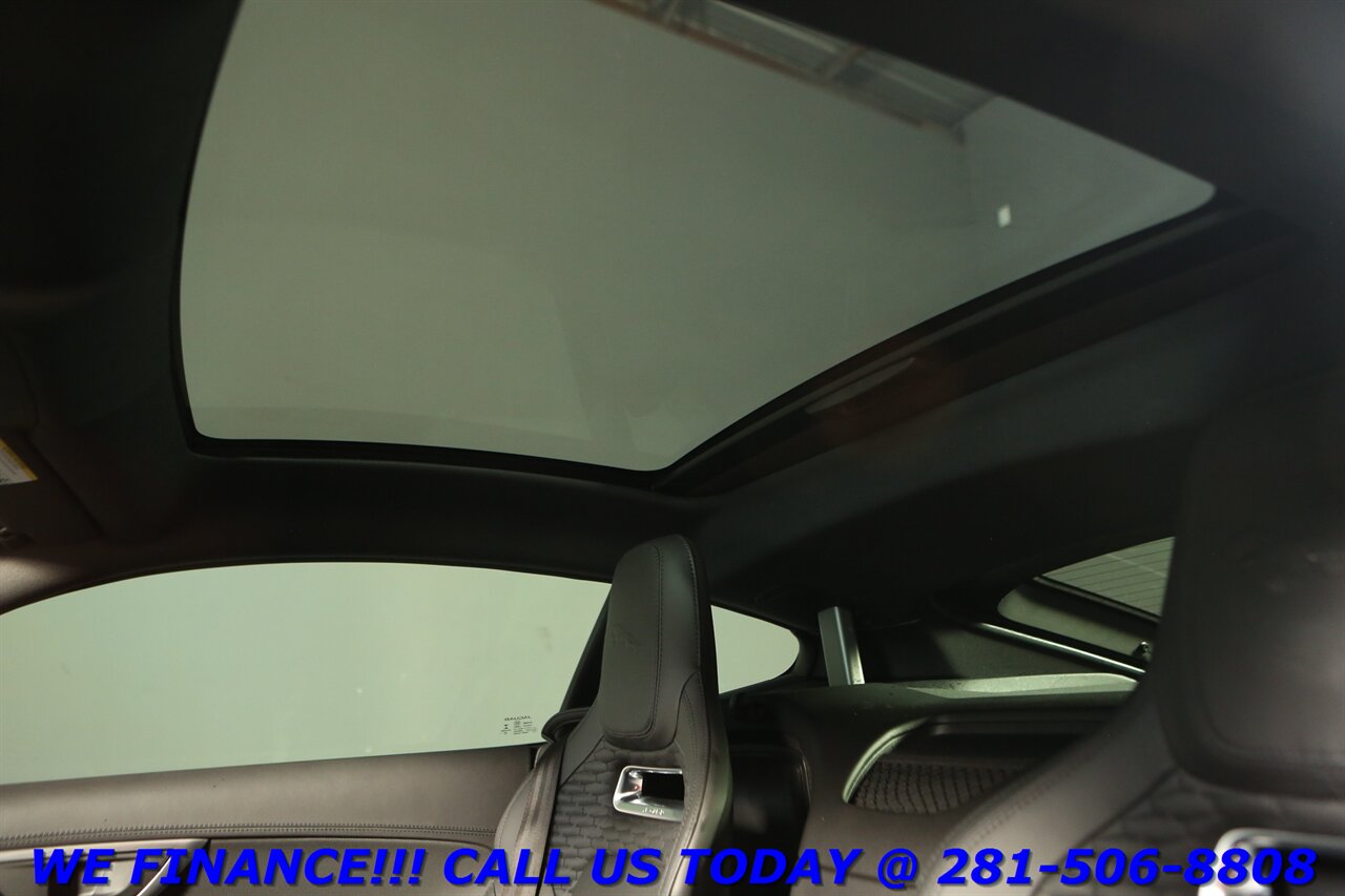 2021 Jaguar F-Type 2021 P300 NAV PANO BLIS MERIDIAN LUX PKG 5K MLS   - Photo 11 - Houston, TX 77031