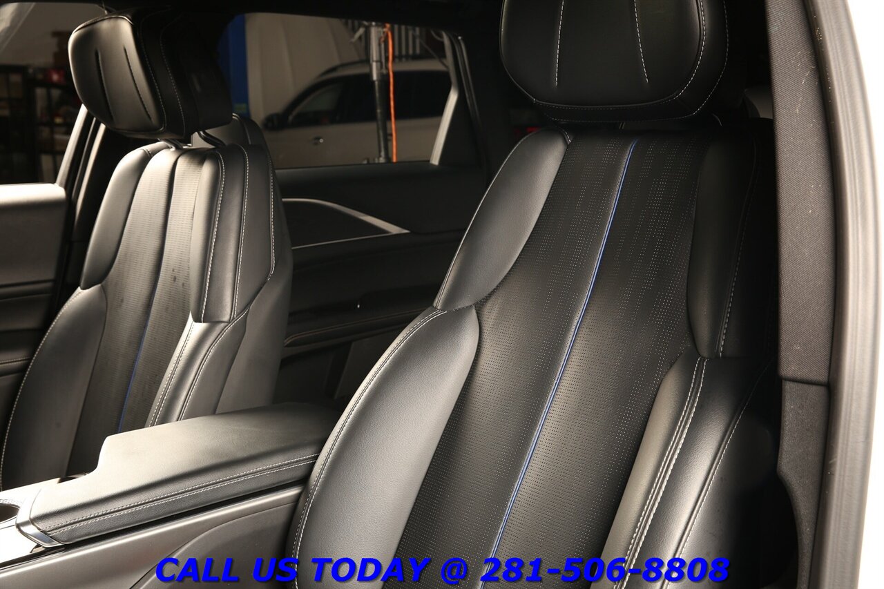 2024 Cadillac LYRIQ 2024 Sport NAV PANO ADAPTcruise CARPLAY WARRANTY - Photo 11 - Houston, TX 77031